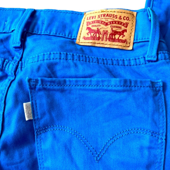LEVI’S 710 Super Skinny Mid Rise Jeans in Gorgeous Bright Blue, 26 NWOT - Picture 3 of 6